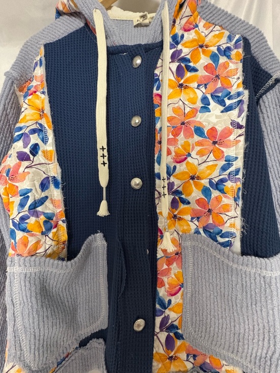 POL Patchwork Floral Hooded Jacket in Navy & Lavender size M - Picture 5 of 7